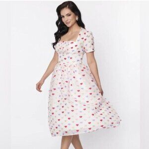 NWT Unique Vintage White & Multi Hearts Crinkle Libby Swing Dress - XL/14